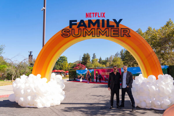 netflix-family-summer-gallery